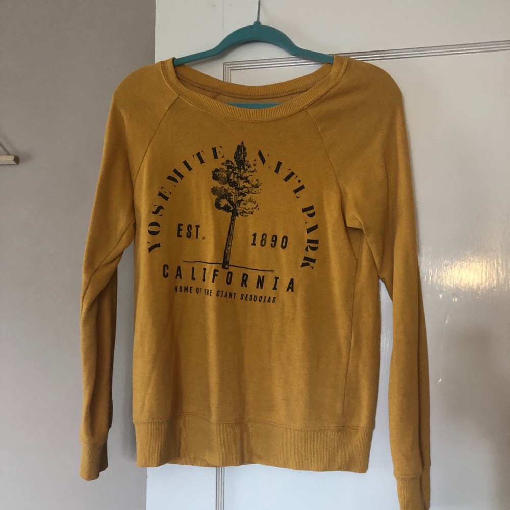 Mustard yellow Yosemite National park sweater